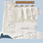 Newborn gift box set - Image 4