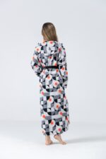 RONGTAI Womens Plush Fleece Hooded Bathrobe, Thick Nightgown Long Robe Sleepwear With Two Side Pockets And Belt - Image 5