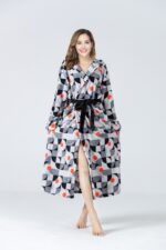 RONGTAI Womens Plush Fleece Hooded Bathrobe, Thick Nightgown Long Robe Sleepwear With Two Side Pockets And Belt