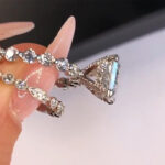 Fashion And Fully-jewelled Zircon Ring Suit - Image 4